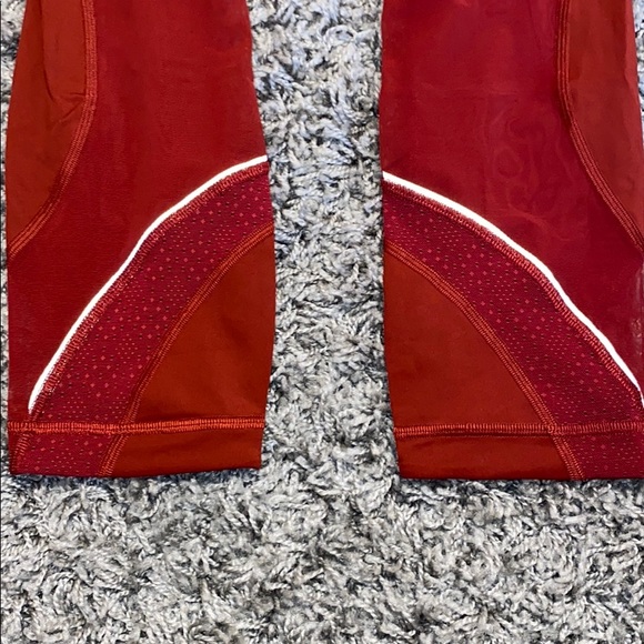 Lululemon Red Detailed Mesh Leggings - Picture 3 of 9